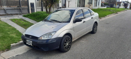 Ford Focus 1.6 Sedan One Edge Mp3