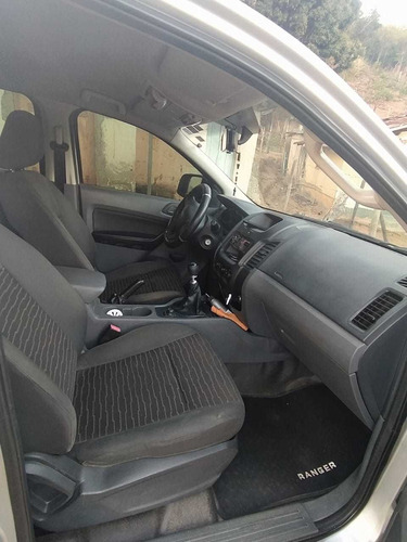 Imagem 8 de 8 de Ford Ranger Ranger 4x4 Prata 2.2
