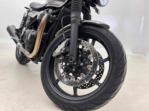 Triumph Speed Twin 1200cc