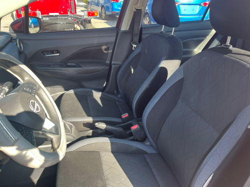 Nissan Versa 1.6 Advance Mt