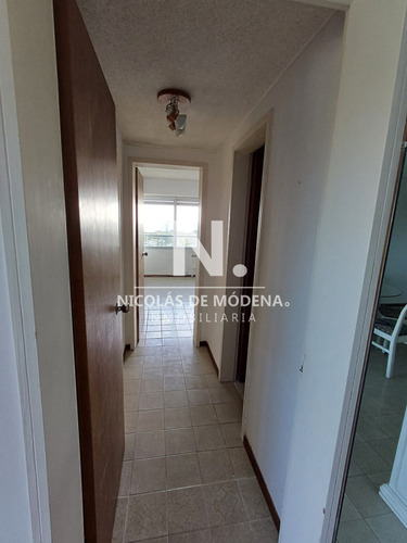Apartamento De 2 Dormitorios En Edificio Parquemar Roosevelt , Punta Del Este