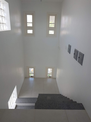 Imagem 9 de 14 de Vendo Ou Troco Casa Dois Andares Em Farroupilha-rs