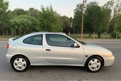 Renault Megane 1.6 16v