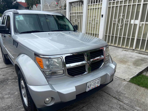 Imagen 1 de 7 de Dodge Nitro 2010 Slt Premium 4x2 At