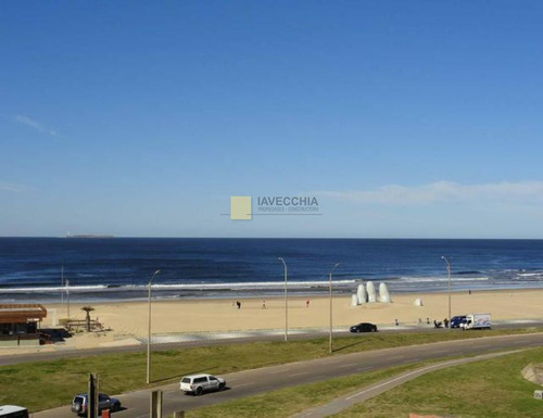 Imagen 9 de 30 de Alquiler De Apartamento De 2 Dormitorios En Playa Brava