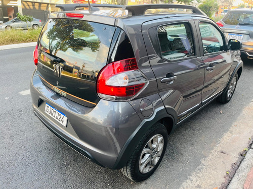 Fiat Mobi 1.0 Trekking Flex 5P