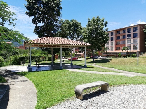 Imagen 22 de 27 de Moderno Apartamento De Pb En Terrazas Altos De San Pedro, Inmediato A La Intercomunal Guarenas Guatire Ndd