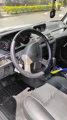 Mitsubishi Montero 2.4 V11