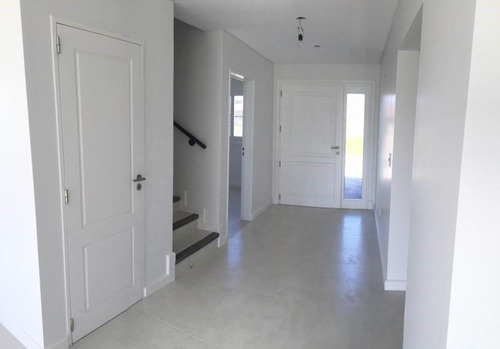 Imagen 4 de 14 de Venta Casa En Nordelta!! Excelente Calidad