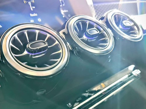 Mercedes-Benz GLB 200 ADVANCE FL 163CV.