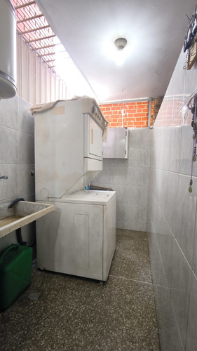 Apartamento En Venta La Candelaria 65m2 2hab/1b