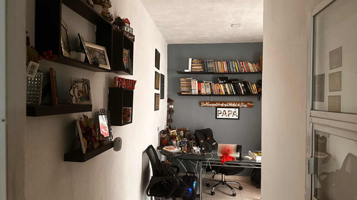 Casa De 3 Recámaras, Estudio, Tres Baños Completos 2 Salas