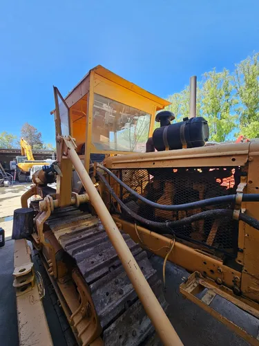 Topadora Internacional Año 1982 Rentaltrucks Vial