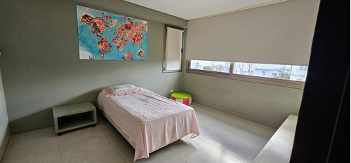 Alquiler Amoblada Casa A La Laguna En Barrio Los Alisos De Nordelta
