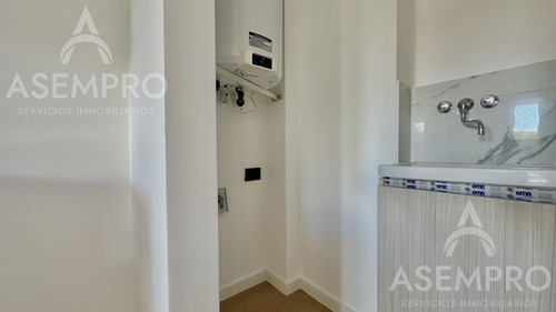 Departamento 4 Ambientes Con Parrilla - Bajas Expensas
