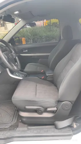 Suzuki Grand Vitara 3 ptas automático 4x4 2.4