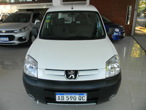 Peugeot Partner Confort 1.6 Hdi 5as 2019!!!! 23000 Km !!