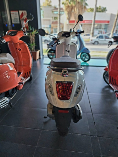 Imagen 7 de 8 de Vespa Primavera 150cc