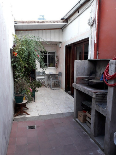 Imagen 9 de 29 de Propiedad En Block: Local Con Vivienda Y Depto En Italia Y Alberti