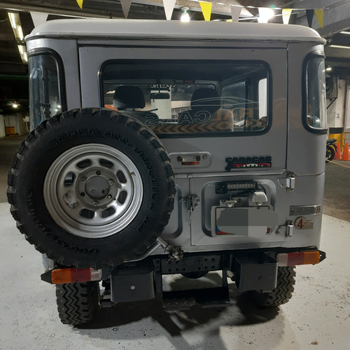 Toyota Macho 80