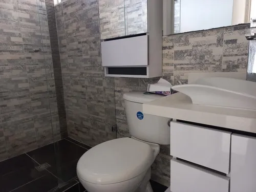 A La Venta Iluminado Y Confortable Aparta Estudio En Belén Loma De Los Bernal