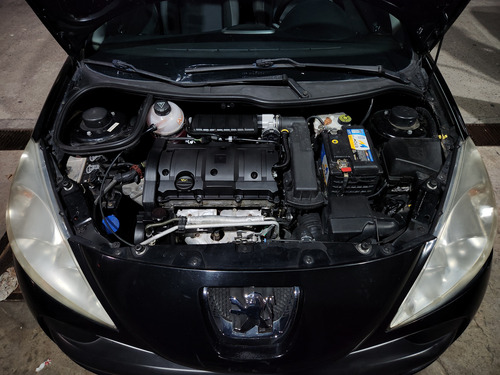 Peugeot 207 1.6 Feline 106cv