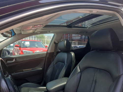 Imagen 14 de 15 de Kia Optima 2017 2.4 Gdi Ex Pack At Ac Abs Ee Vp Qc Ba