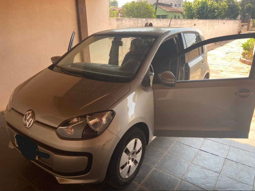 Imagem 3 de 6 de Volkswagen Up! 2015