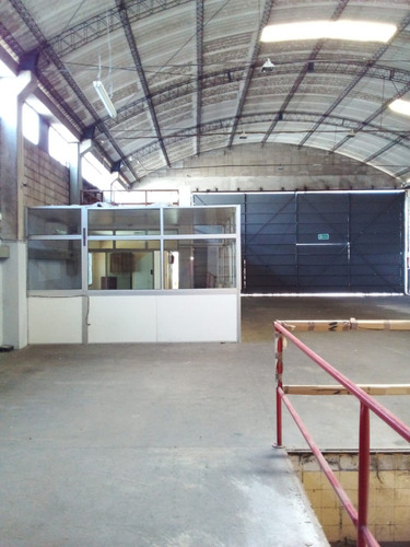 Se Alquila Local Comercial