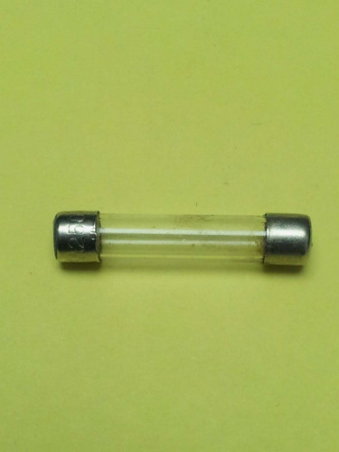 Fusible De Vidrio 0.5 Amperios 250v 13999