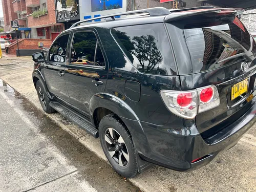 Toyota Fortuner 2.7l