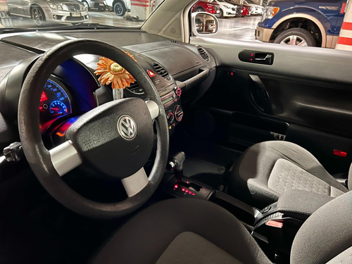 Volkswagen Beetle -