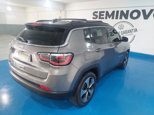 Jeep Compass 2.0 Sport 4x2 (Aut) (Flex)