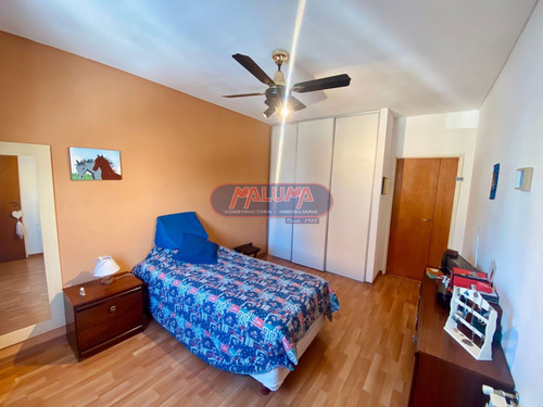 Casa En Venta En Mataderos