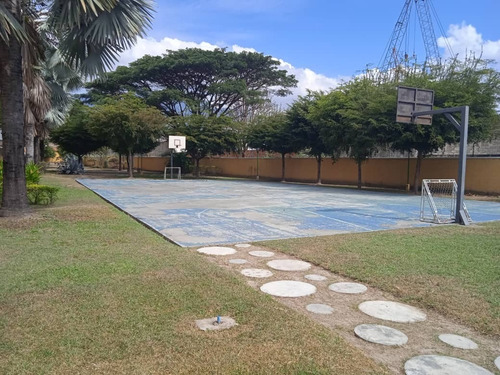 Imagen 13 de 14 de Townhouse En Venta Resd. Los Frailes Monteserino San Diego
