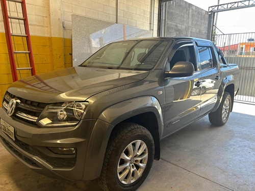 Volkswagen Amarok 2.0 Comfortline Cab. Dupla 4x4 Aut. 4p