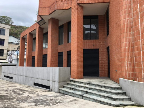 Imagen 6 de 12 de Local En Alquiler Para Clínica (centro De Salud)