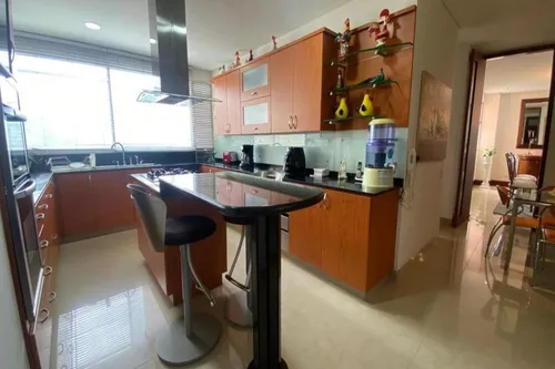 Apartamento En Venta En El Poblado. Cod V501043