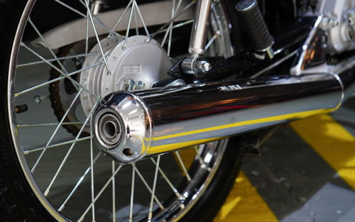 Suzuki Ax100 Negra