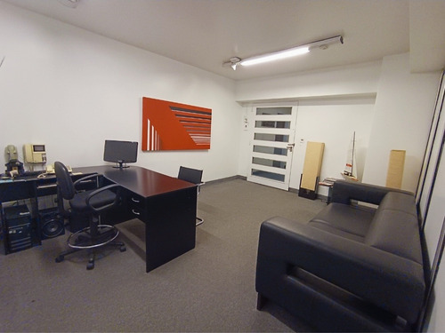 Imagen 5 de 8 de Oficina Al Frente Av Las Heras 2100 - Recoleta - Venta