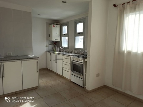 Imagen 4 de 13 de Venta - Semipiso Con Terraza En La Plata