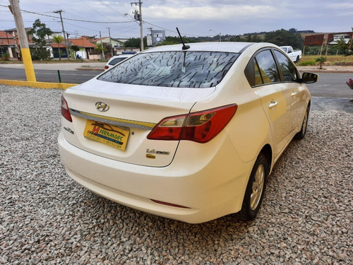 Hyundai Hb20s 2015 1.6 Comfort Plus Flex 4p 2015
