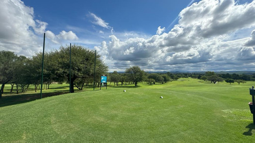 Lote En Venta En Valle Del Golf Para Inversion