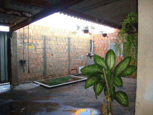 Imagem 20 de 25 de Casa Com 2 Dorms, Residencial Jaboticabal, Jaboticabal - R$ 180 Mil, Cod: 317100 - V317100