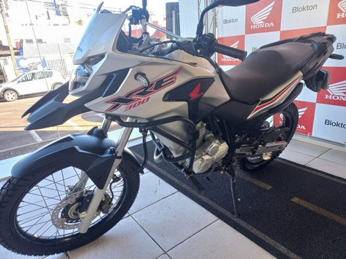 Imagem 11 de 15 de Honda Xre 300 Abs