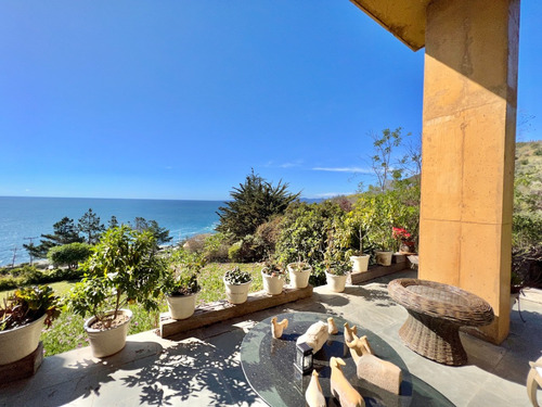 Excelente Casa En Venta Con Vistas Impresionantes, Zapallar