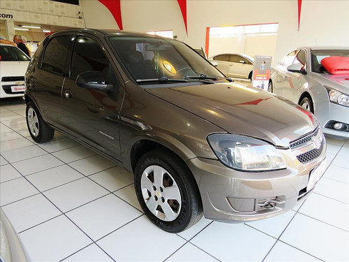 Imagem 10 de 10 de Chevrolet Celta Lt 1.0 8v Advantage Flex 2014