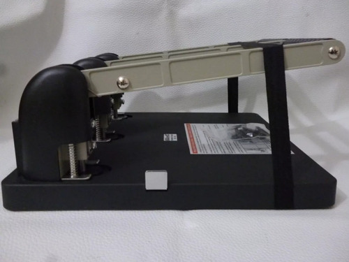 Perforador Ajustable 3 - Hole Punch Modelo 953 