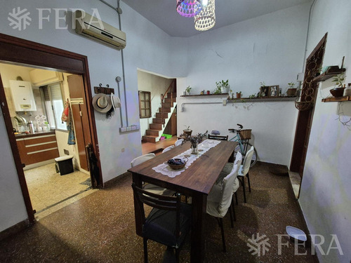Venta De Ph De 3 Ambientes Con Balcón En Sarandí