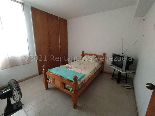 Imagen 19 de 23 de Mls#21-25934. Se Vende Apartamento En La Parroquia Altagracia A.a